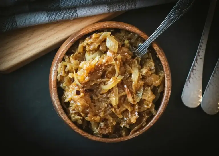 Kochstunde  – Zwiebeln karamellisieren